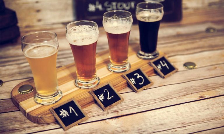 Cómo Organizar una Cata de Cerveza Artesanal en Casa